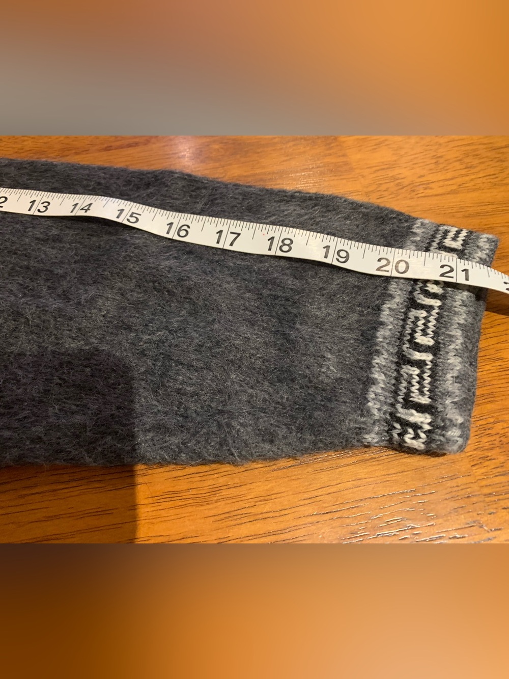 100% Baby Alpaca Sweater (L) | Made in Peru | Ultra-Soft Grey Knit Comfy - Picture 6 of 7
